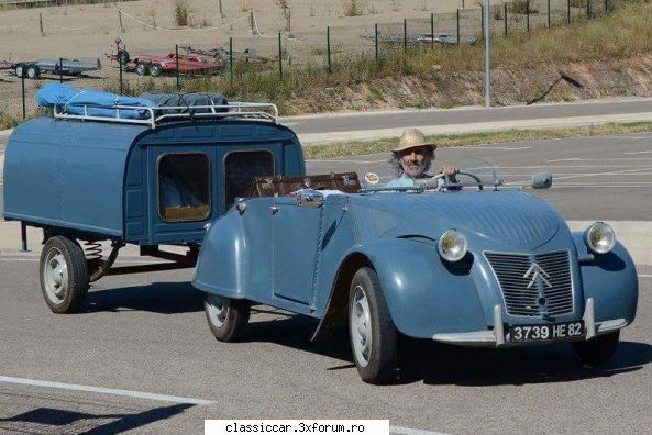 Citroen AMI 6 break 1967 - "Dl Adi la batranete "! Mi-a placut asa mult poza - Prezentare masini