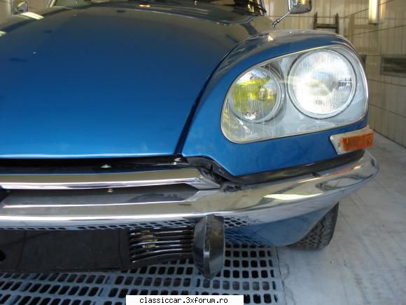 Citroen DS D super 5 - farurile reconditionate - Reconditionari si Restaurari