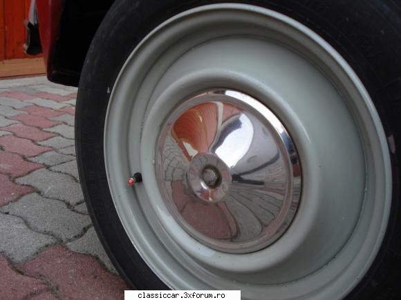 Citroen Dyane 6 - rotile identice, inclusivornamentele cu cele ale - Prezentare masini