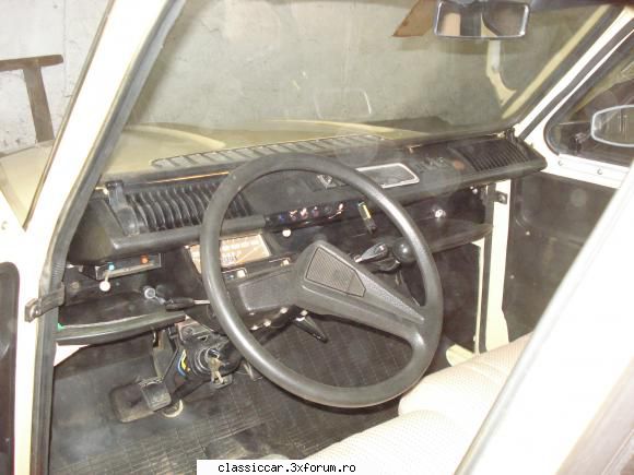 Citroen Dyane 6 beige - cv2adi - Prezentare masini