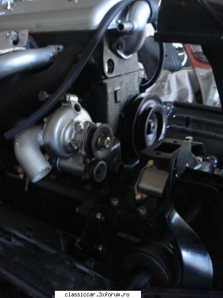 Citroen Traction Avant 15 six -1953 - Pompa de ap� situat� in afara blocului - Reconditionari si Restaurari