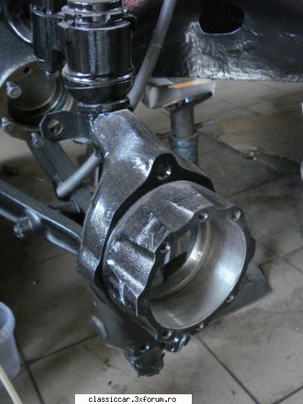 Citroen Traction Avant 15 six -1953 - l�casul eulmentului in brat - Reconditionari si Restaurari
