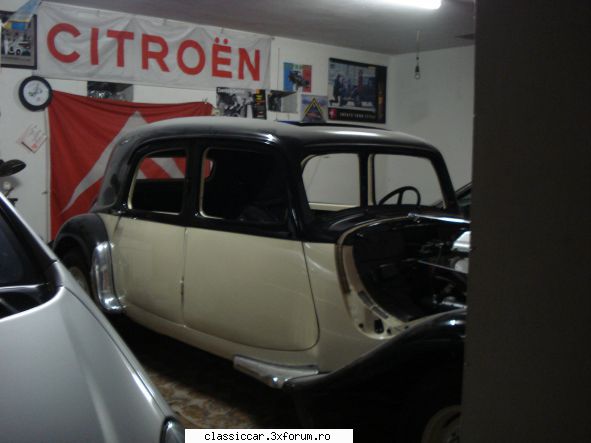 Citroen Traction Avant 15 six -1953 - Azi a sosit acas� in garajul locatiei nr - Reconditionari si Restaurari