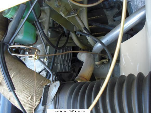 Citronetta - 2CV 6 Club - 1985 - tot portiune din toba transversal� fotografiat - Prezentare masini