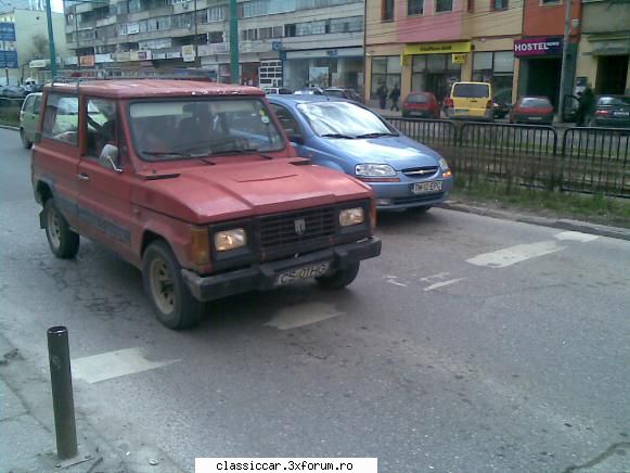 Clasice din Timisoara - cred ca mai putin prelata.. un ARO de CS prin TM - Am vazut prin Romania