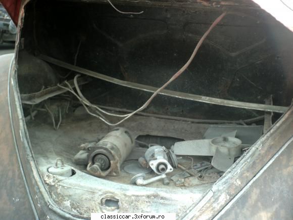 Clasice din Timisoara - portbagajul cu un electromotor antic si ceva piese - Am vazut prin Romania