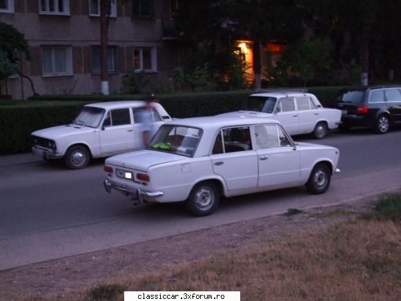 Clasice din Timisoara - trei Lada albe in acelasi loc - Am vazut prin Romania
