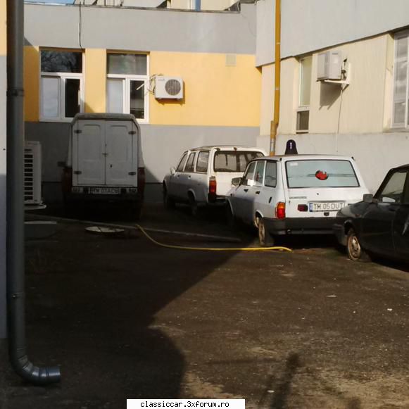 Clasice din Timisoara - Nu stiu daca cele doua Fiat-uri sunt de vanzare - Am vazut prin Romania