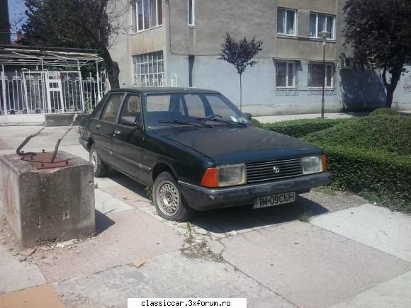 Clasice din Timisoara - La intrare in parcul copiiilor dinspre prefectura - Am vazut prin Romania