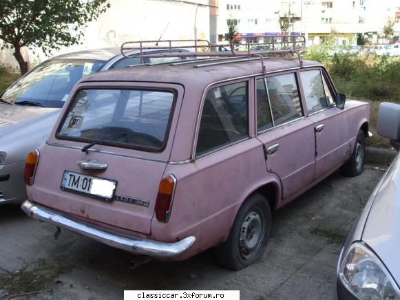 Clasice din Timisoara - are o culoare care in timp a devenit aproape roz - Am vazut prin Romania