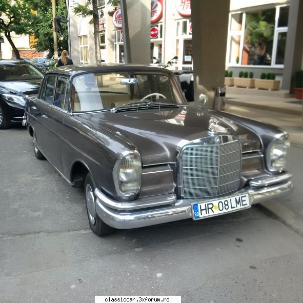 Clasice din Timisoara - Deci circula cu 220se-ul!L-am remarcat de vreo - Am vazut prin Romania
