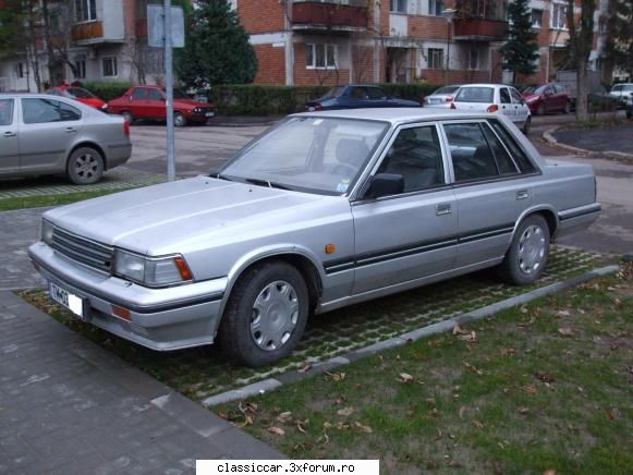 Clasice din Timisoara - cine poate sa imi spuna ce masina e aceasta? - Am vazut prin Romania