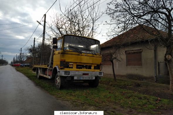 Clasice din Timisoara - Foarte frumoase toate mai ales Mecedesu asta si - Am vazut prin Romania