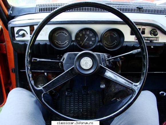 Clementina, Dacia 1300 din 1979 - am montat un volan de 1100. cel montat - Reconditionari si Restaurari