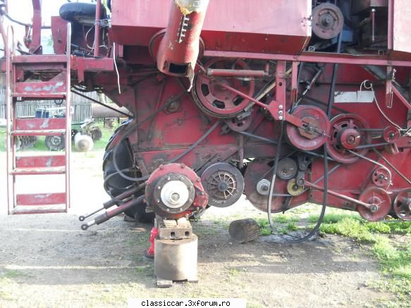 Combina romaneasca C 70 - Cam greu sa lucrezi singur la - Coltul camionagiului si tractoristului oldtimerist