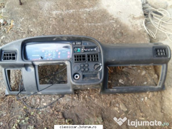 Cumpar Plansa de bord Dacia CN. - Asa ni caut, dar sa aibe si usita de la torpedou - Cumparari piese