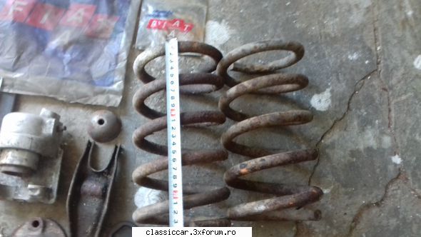 Cumpar arcuri Fiat 850 - Am eu, 50 lei plus transport pentru ambele - Cumparari piese