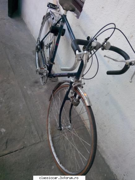 Cumpar bicicleta retro barbateasca - poate o semicursiera va intereseaza,trimit - Vanzari-Cumparari biciclete