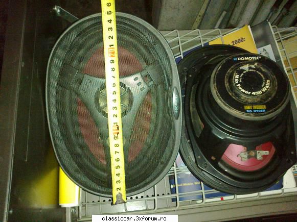 Cumpar doua boxe ovale - Vezi astea 2 buc de difuzoare curespund la ce-ti - Cumparari piese
