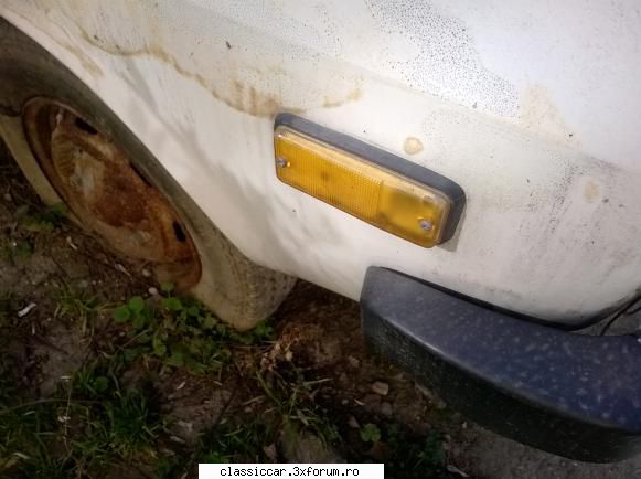 Cumpar lampi lucas dacia 1310 - si cel 2 portocalii sunt modelul ca cel de pe - Cumparari piese