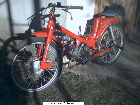 Cumpar piese de motoreta BERVA - Tulaai! Berva de competitii, facuta de fabrica - Cumparari piese
