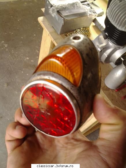 Cumpar sticla stop Simson Mz - Cumpar sticla stop pentru Simson Mz ,cred ca - Cumparari piese