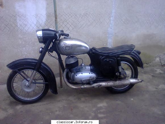 Cz 175 Tip- - Cine are nevoie de segmenti pentru - Prezentare motociclete, motorete si biciclete de colectie