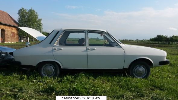 Dacia - Modele, variante, versiuni - Inca. Din spate nu i-am facut,dar avea ornament - File de istorie