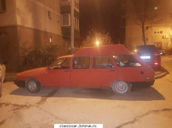 Dacia - Modele, variante, versiuni - Dacia Maxi-Break la Oradea.Pozele nu sunt facute - File de istorie