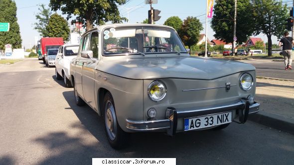 Dacia - In Bucuresti catre parcul Lumea Copiilor ! - Prezentare masini