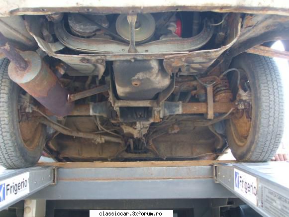 Dacia 1100 din 1970 - Stai ca nu m-am uitat pe dedesupt atunci - Prezentare masini
