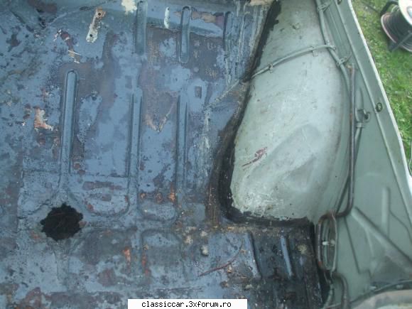 Dacia 1100 din 1970 - Nu stiu cum o sa reusesc sa dau jos smoala asta - Prezentare masini