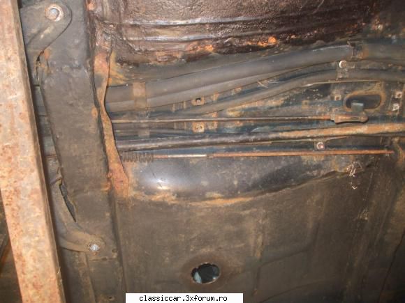 Dacia 1100 din 1970 - Furtunele cred ca ar trebui schimbate , dar arata - Prezentare masini