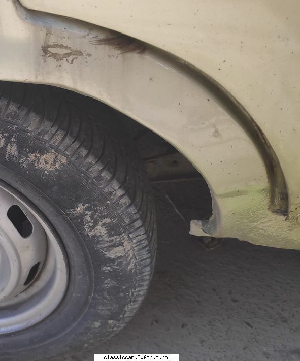 Dacia 1300 - de asemenea caut acest segment de pasaj spate - Cumparari piese