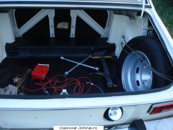 Dacia - M�runtisurile "salvate de prin garajul socrului - Prezentare masini
