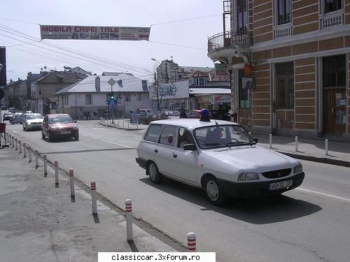 Dacia 1300 - Militia - Utati unde puteti gas alarma luminoasa de militie - Prezentare masini