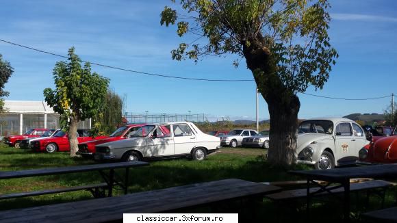 Dacia ) - Am fost prezenti si la Retroparada primaverii in - Prezentare masini