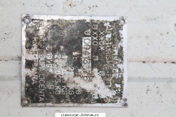 Dacia - am incercat sa curat placuta de identificare de - Reconditionari si Restaurari
