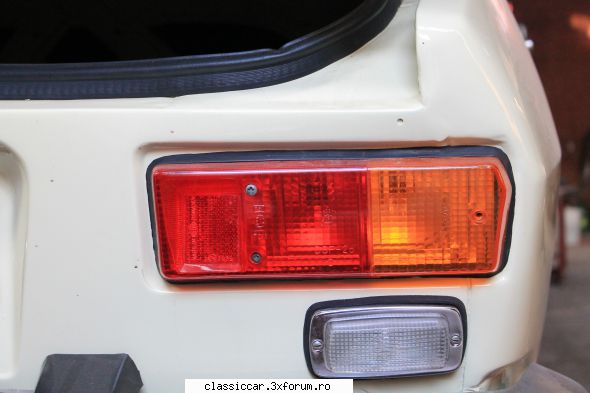 Dacia - la fel si lampile spate.. noi:) - Reconditionari si Restaurari