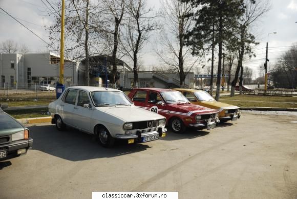 Dacia - Mai pun si eu o poza de grup, ca de mult nu am - Prezentare masini