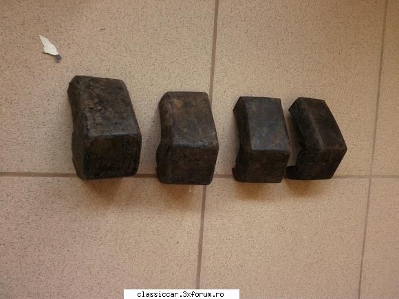 Dacia 1300 /'80 - set tampoane bare noi - Prezentare masini