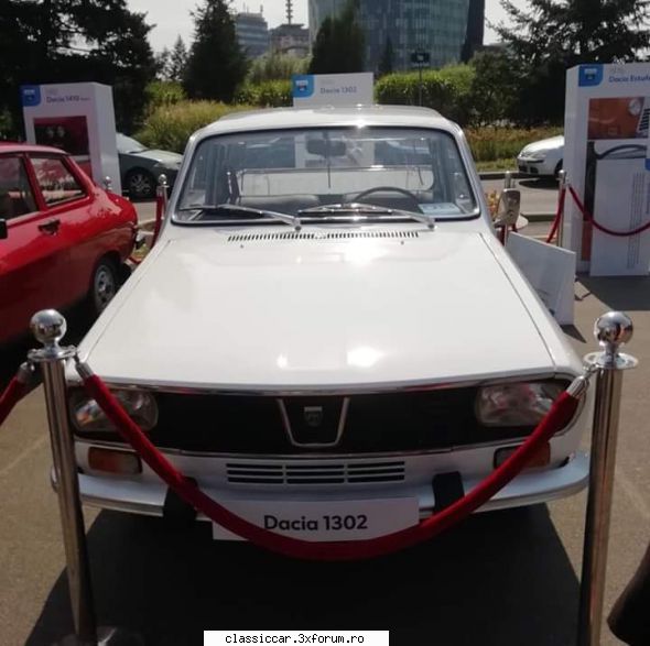Dacia 1302 - Eu am spus de cea rosie ca este o struto camila - Registru pe marci
