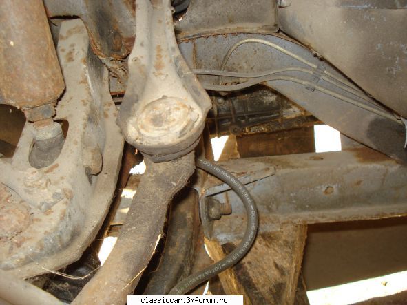 Dacia 1310 TLE 1990 din remat - lonjeroane ...si tevi de fr�n� - Prezentare masini