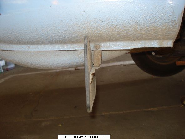 Dacia 1310 TLE 1990 din remat - oala rotii de rezerv� ...cu presurile protectare - Prezentare masini