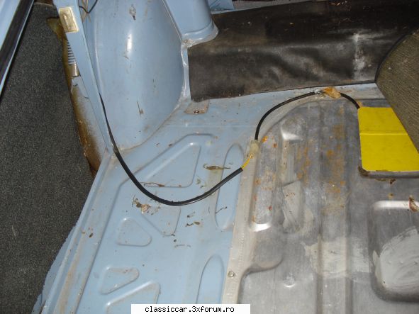 Dacia 1310 TLE 1990 din remat - dedesubtul covorului - Prezentare masini