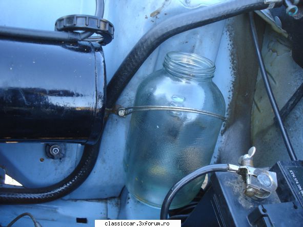 Dacia 1310 TLE 1990 din remat - cur�tarea borcanulu cu mur�turi a lui Buna - Prezentare masini