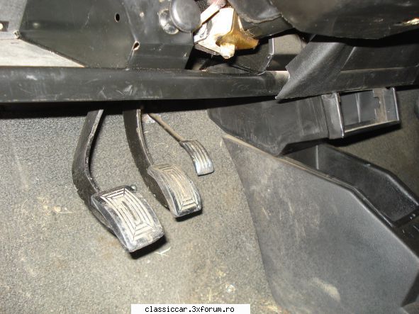 Dacia 1310 TLE 1990 din remat - Apoi repunerea cauciucului pepedala de ambreaj - Prezentare masini