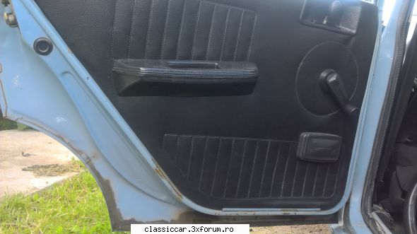 Dacia 1310 TLX 1991 - Se vede cum s-a scurs vaselina pe la imbinari - Prezentare masini
