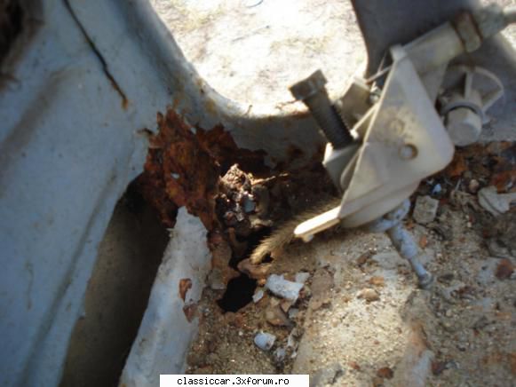 Dacia 1320 - nici masca n-a sc�pat de rugin� - Prezentare masini