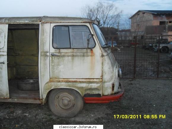 Dacia ESTAFETTE 1975 - usa laterala este culisanta... pe sina - Prezentare masini